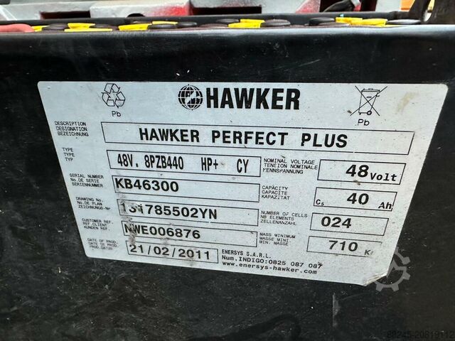 Elektrischer Triplex-Gabelstapler Nissan VS-22604 NISSAN 3f430