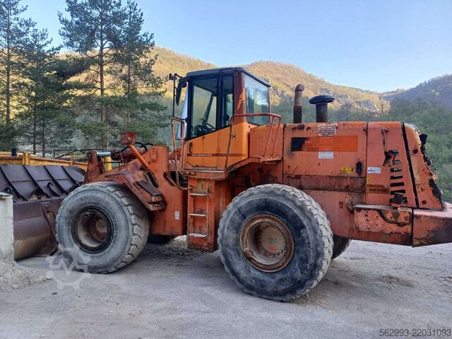 ホイールローダー Fiat-Hitachi W230