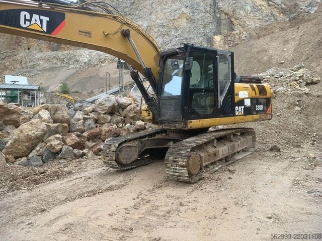 Escavatore cingolato Caterpillar 320 D