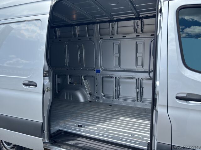 Панельний фургон Mercedes-Benz Sprinter 315 CDI Kasten Hochdach AHK