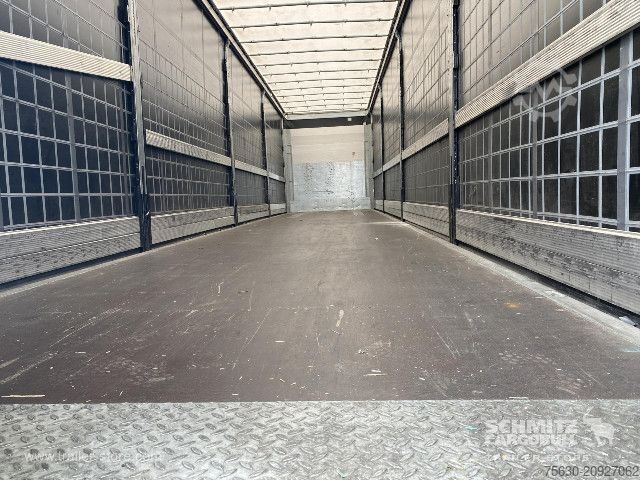 Semi-reboque aberto com lona Schmitz Cargobull Semitrailer Curtainsider Standard