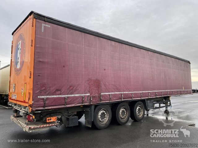 Semi-reboque aberto com lona Schmitz Cargobull Semitrailer Curtainsider Standard Hayon
