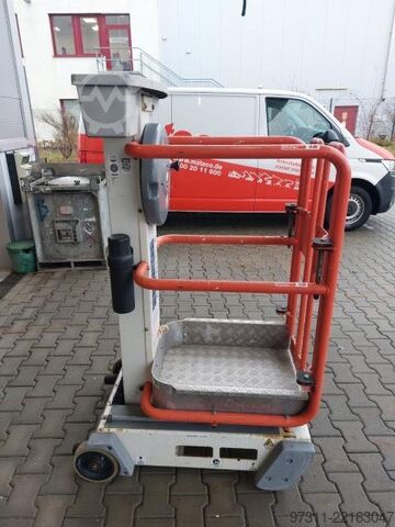 उठाना Power TOWERS PECOLIFT