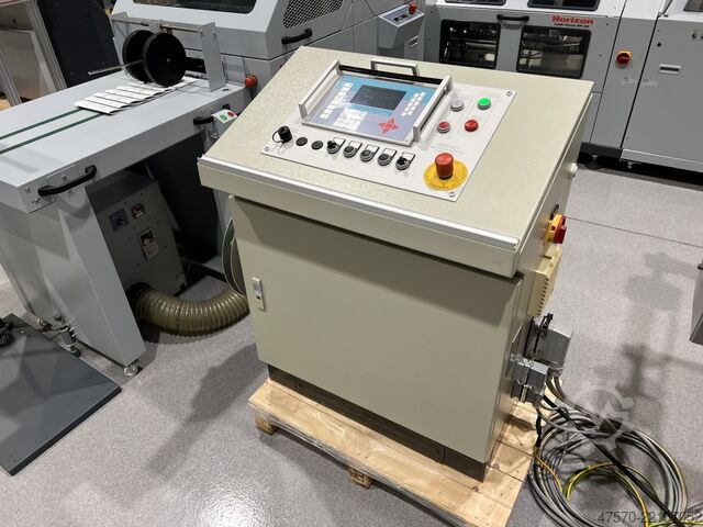 Mesin pemotong kertas Robust 800 Roll-to-Sheet Slitter
