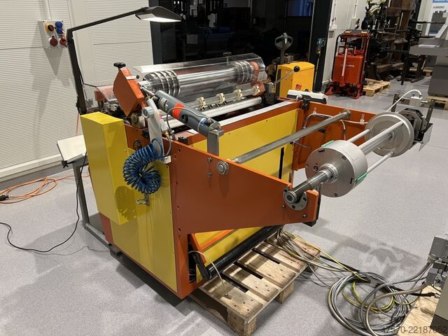Mesin pemotong kertas Robust 800 Roll-to-Sheet Slitter