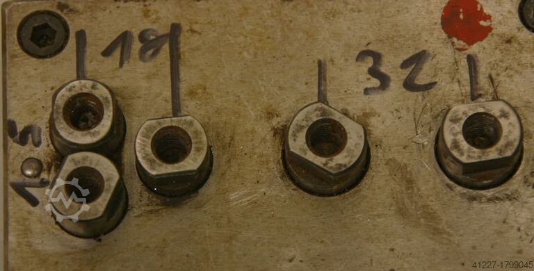 Багатошпиндельна головка 7 свердел Nottmeyer 32 Lochabstand