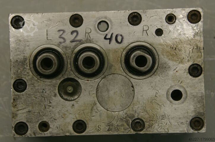 Багатошпиндельна головка 3 свердла Nottmeyer 32/40 Lochabstand
