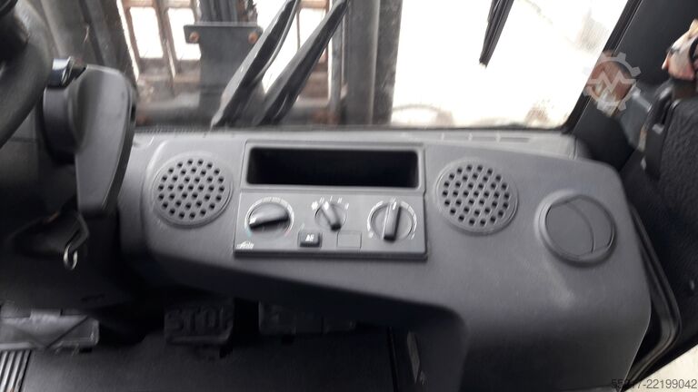 Carretilla elevadora Linde H35D - 02