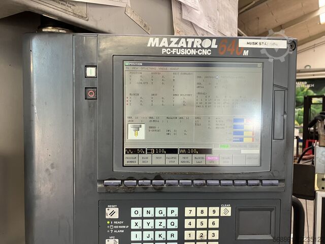 Vertikales Bearbeitungszentrum Mazak VTC-200C