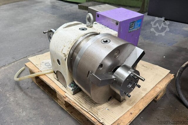 Vertikales Bearbeitungszentrum Mazak VCS 430A Smart Control 4th Axis
