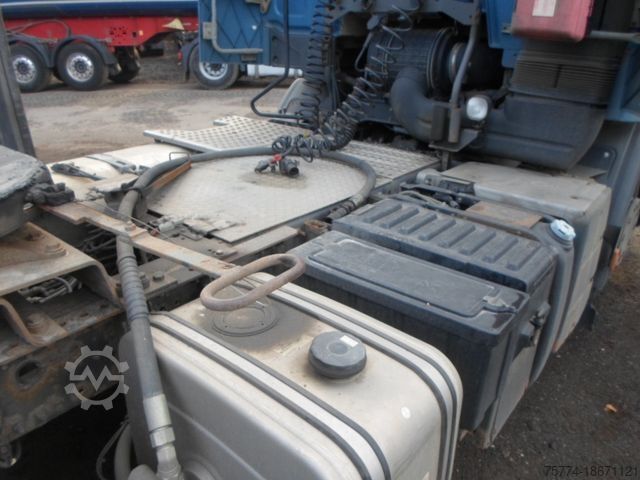 Standardne veomasin RENAULT Premium 450/ Kipphydraulik