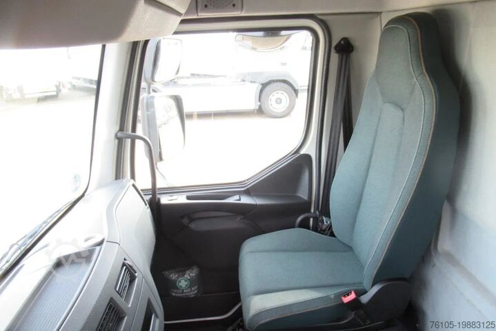 Rennandi presenning Volvo FL 240 Schuifzeil + Klep 1500 kg Euro 6