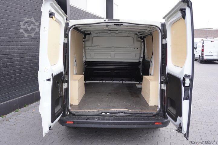 Panelová dodávka Renault Trafic 2.0 dCi 110PK EURO 6 - Airco - Navi - Cr...