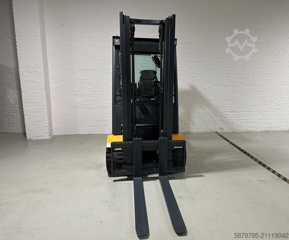 Iekrāvējs Jungheinrich EFG S30 | 3500mm | 3000kg | ISS