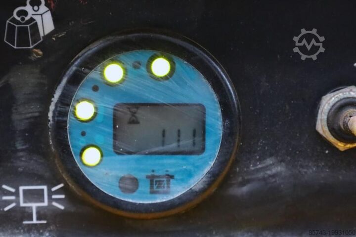 가위 리프트 Haulotte Compact 10N As-Is, Electric, 10m Working Height, 2