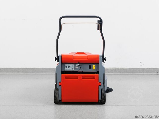 হাকো হামস্টার 500 E নতুন ব্যাটারিসহ Hako Hamster 500 E - NEW BATTERIES - 2400m²/h