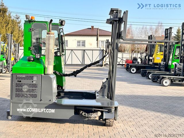Empilhador de 4 vias Combilift C3000 / DUPLEX / 4100MM / LPG / FREE LIF