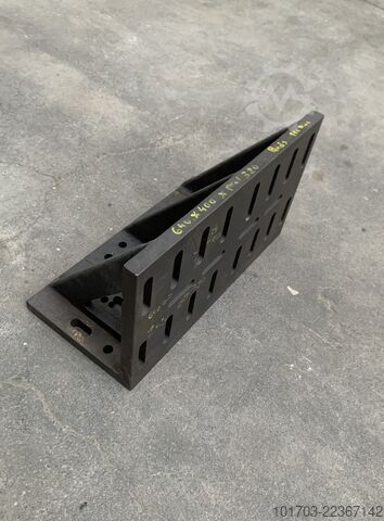 Esquadro de ferro fundido Equerre en fonte 640 x 400 x 320 mm