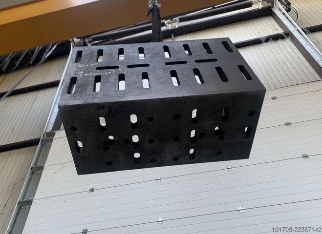 Esquadro de ferro fundido Equerre en fonte 640 x 400 x 320 mm