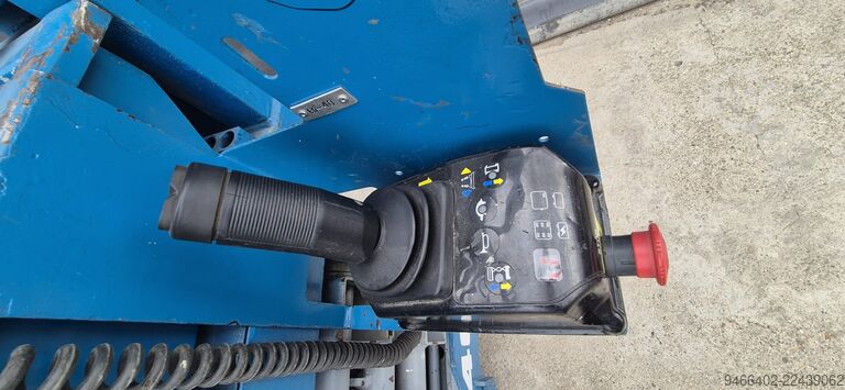 škare podizna platforma Genie GS 2632
