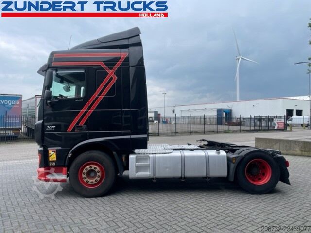 Estándar-SZM DAF XF440 SPACECAB