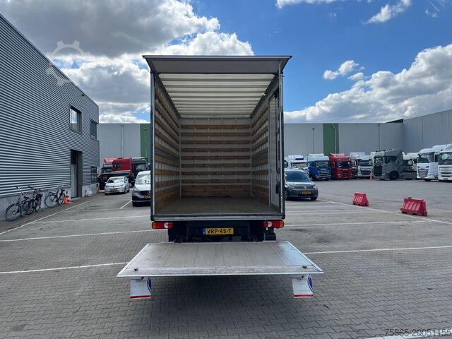 Kovček Mercedes-Benz Sprinter 515 1.9 CDI / Box 4.4 mtr / Laadklep /...