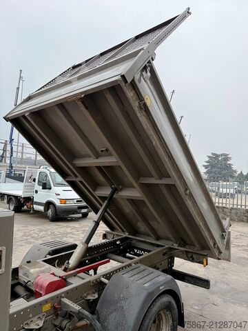 Damperli kamyon Iveco DAILY 35C12