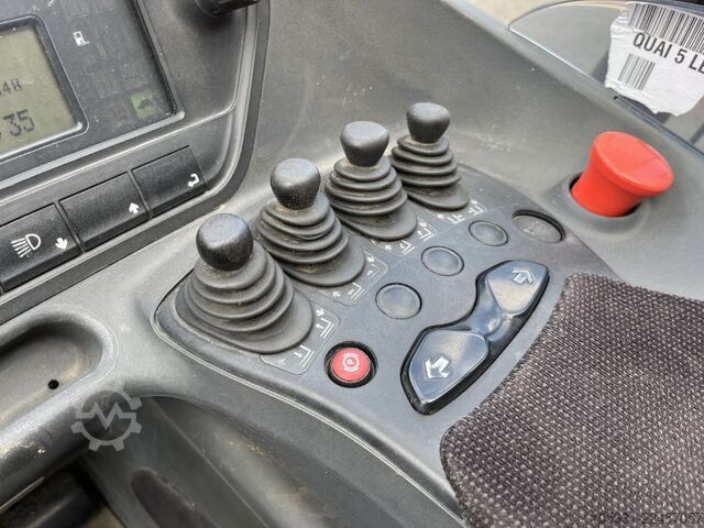 Truk reach Linde R12B-01