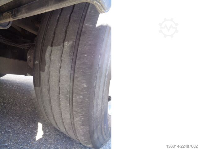 รถบรรทุกเครื่องดื่ม MERCEDES-BENZ Actros 2542 L 7,3 M Schwenkwand LBW Heizung