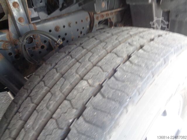 รถบรรทุกเครื่องดื่ม MERCEDES-BENZ Actros 2542 L 7,3 M Schwenkwand LBW Heizung