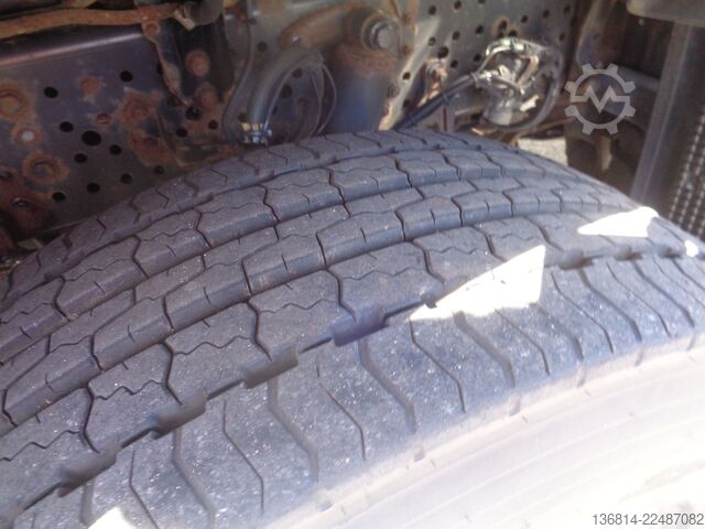 รถบรรทุกเครื่องดื่ม MERCEDES-BENZ Actros 2542 L 7,3 M Schwenkwand LBW Heizung