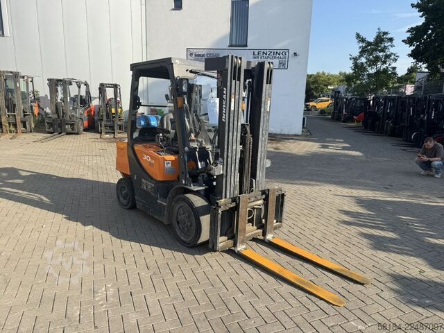 รถยกแอลพีจี Doosan G30GP