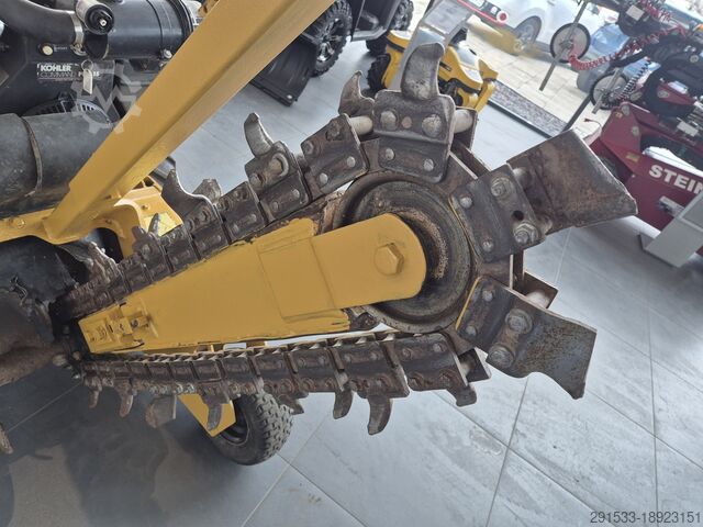 حفارة سلسلة Vermeer RT100 / 1 OWNER / NEW SERVICE!