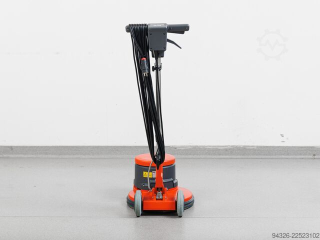 HAKO CLEANSERV SD 43/180 180 tr/min Hako Cleanserv SD 43/180 Ø430mm 180RPM 1200W