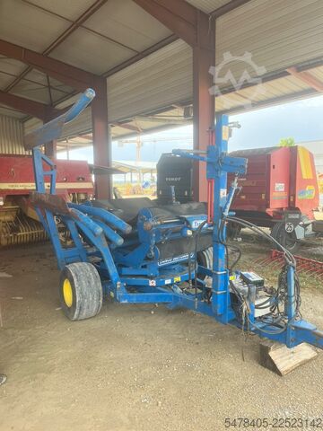 Ceifeira-debulhadora Tanco Autowrap 1060A