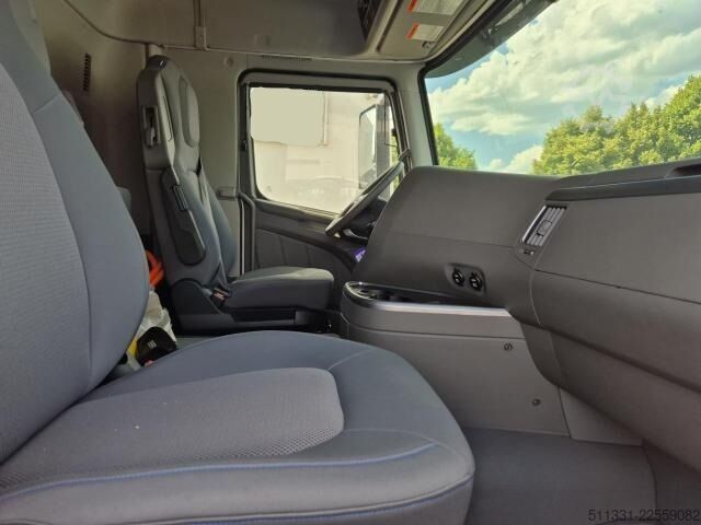 Vrachtwagen met bakwagen HYUNDAI  XCIENT FUEL CELL 6x 2QZHZ – 6x2