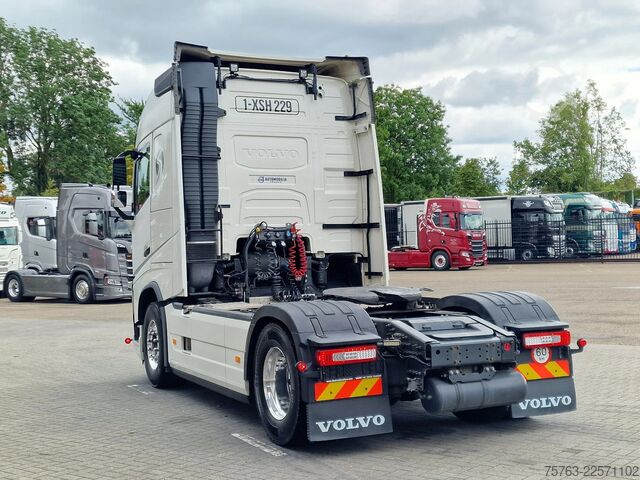 Standart-SZM Volvo FH 13.460 Globetrotter 4x2 - Full spoiler - 2x ...