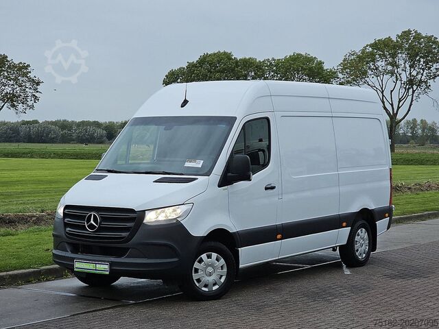 Kombi s vysokou strechou MERCEDES-BENZ SPRINTER 317 L2H2 Navi RWD