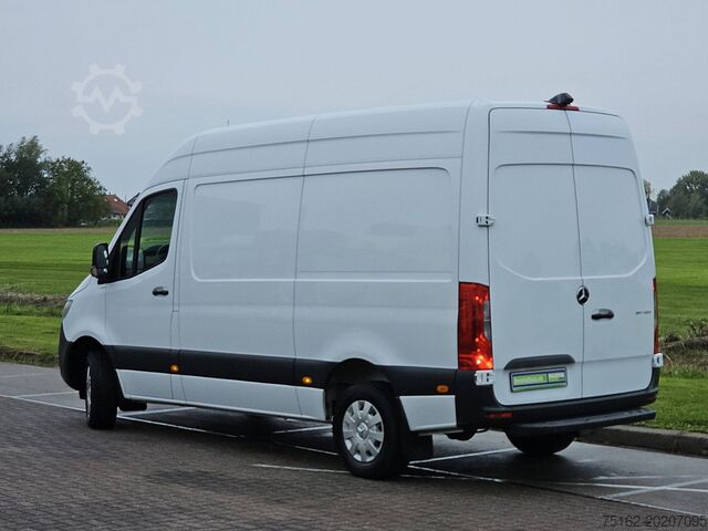 Kombi s vysokou strechou MERCEDES-BENZ SPRINTER 317 L2H2 Navi RWD