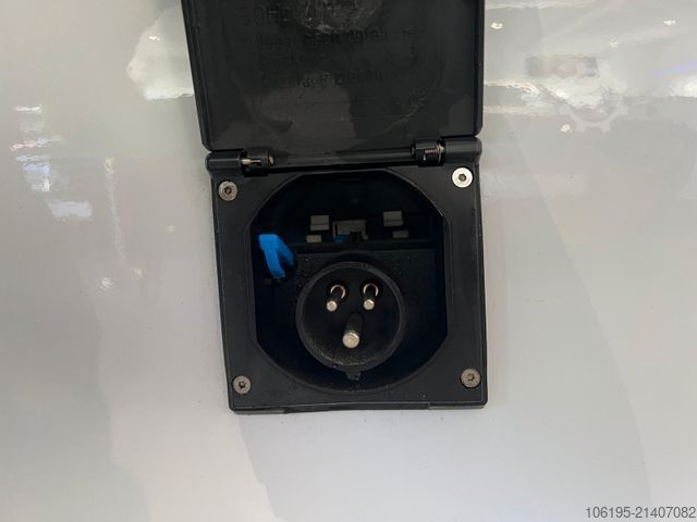 Van badan peti sejuk MERCEDES-BENZ Vito 116 CDI Kerstner Lang*230V Steckdose*1.Hand