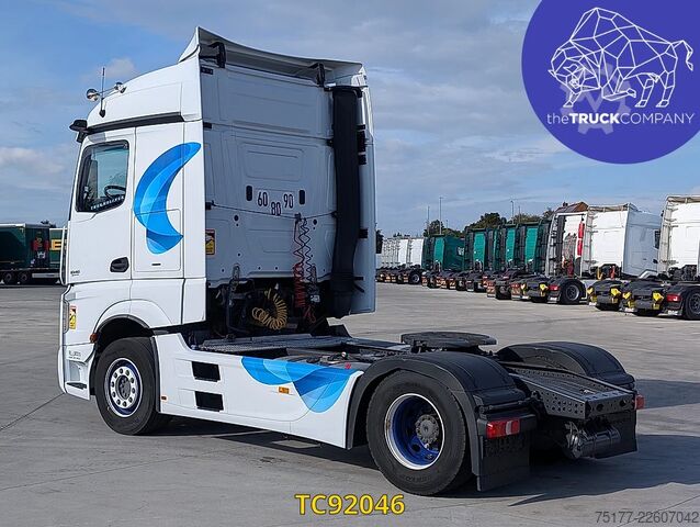 SZM มาตรฐาน Mercedes-Benz Actros 1846