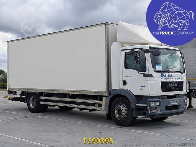กระเป๋าเดินทาง MAN TGM 290