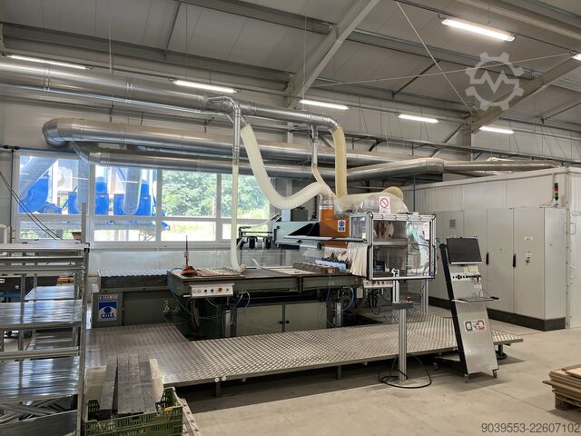 Obrada drveta i plastike CMS NC SA32 MT R65