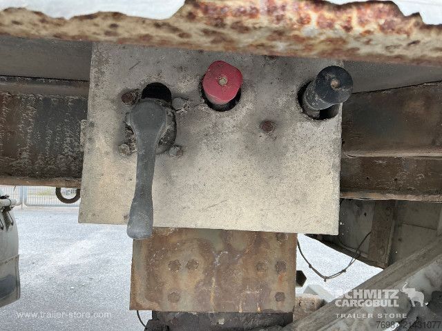 Sandučara poluprikolica Krone Trockenfrachtkoffer Standard Ladebordwand