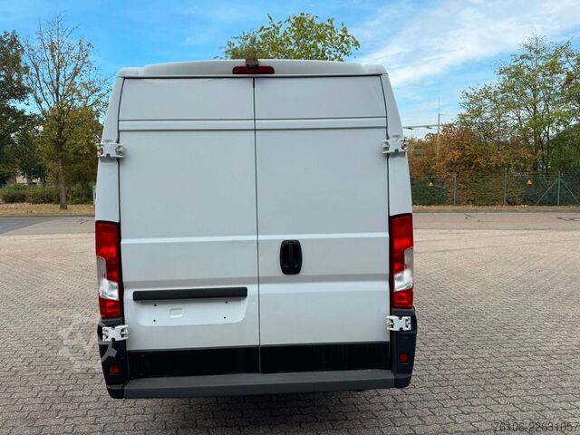 Kastenwagen FIAT Ducato Maxi Grossr.-Kasten 35 140 L5H2