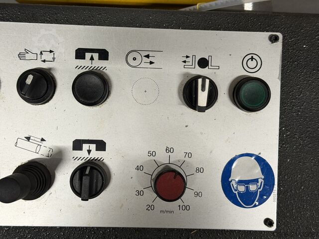 带锯床 BEKAMAK - BMSO 320 Bekamak BMSO 320