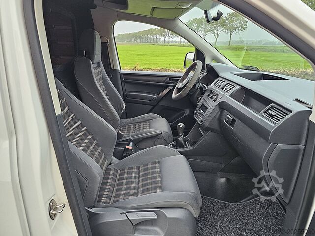 Camioneta familiar de techo alto VOLKSWAGEN CADDY
