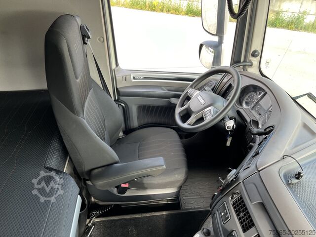 Estándar-SZM DAF XF 480 FTP Space Cab / 414 dkm / Stand Klima / ...