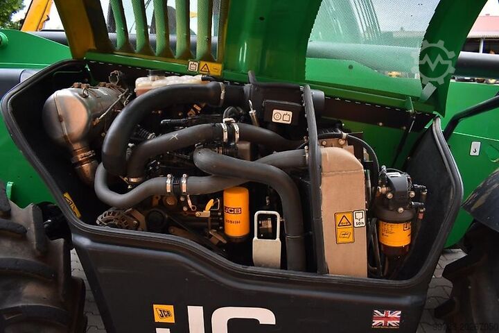 รถตักแบบแขนยืดได้ JCB 535-125