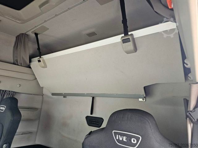 Tracteur routier standard IVECO 460 S-Way CNG Zylinderkopf u.a. neu